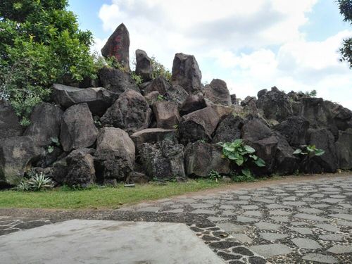 火山口地质公园_雷琼火山口地质公园